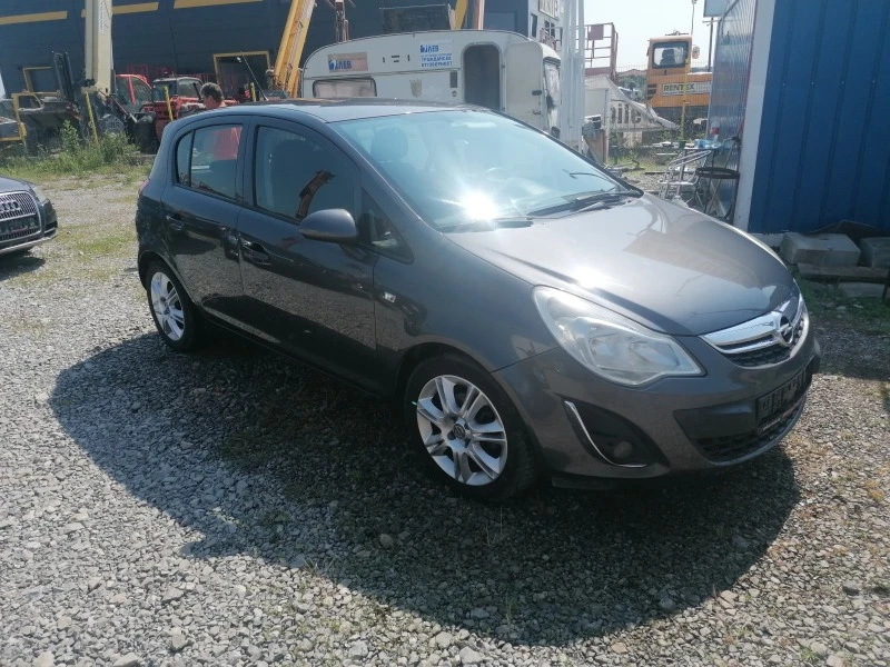 Opel Corsa 1.3CDTI, снимка 2 - Автомобили и джипове - 41309374