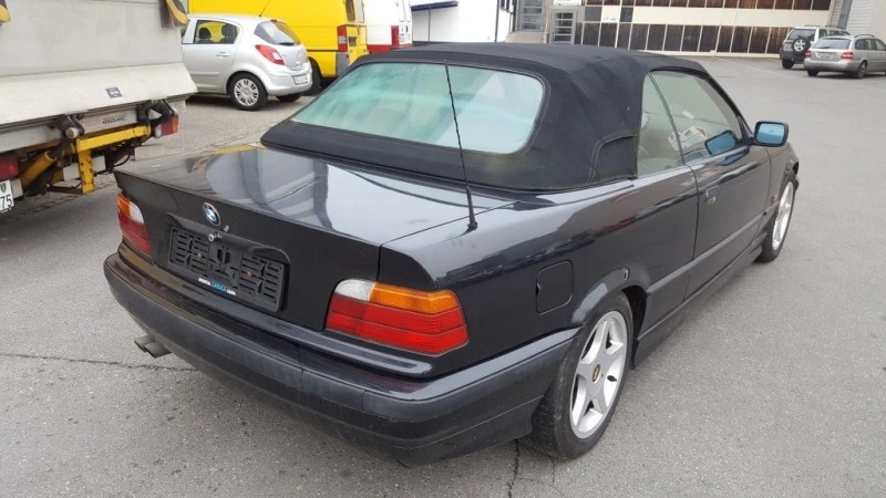 BMW 325 e36 coupe 325i M50B25, снимка 3 - Автомобили и джипове - 47963364