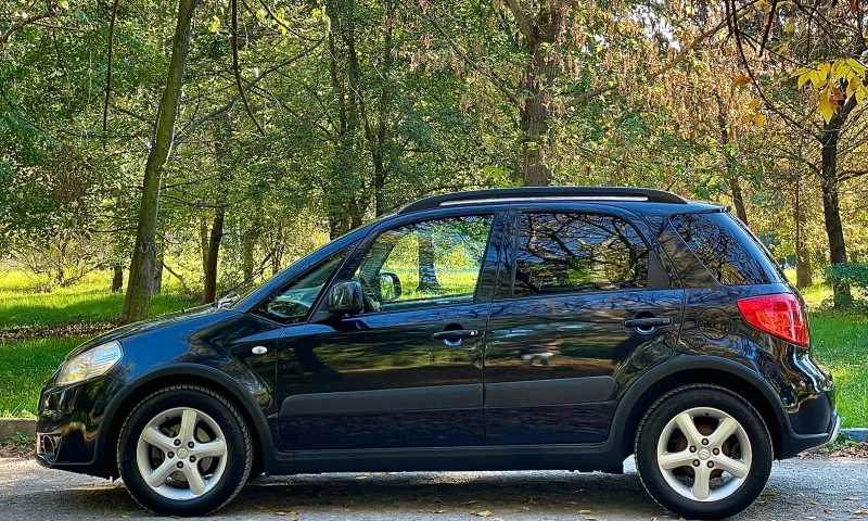 Suzuki SX4 1.6, снимка 7 - Автомобили и джипове - 47680708