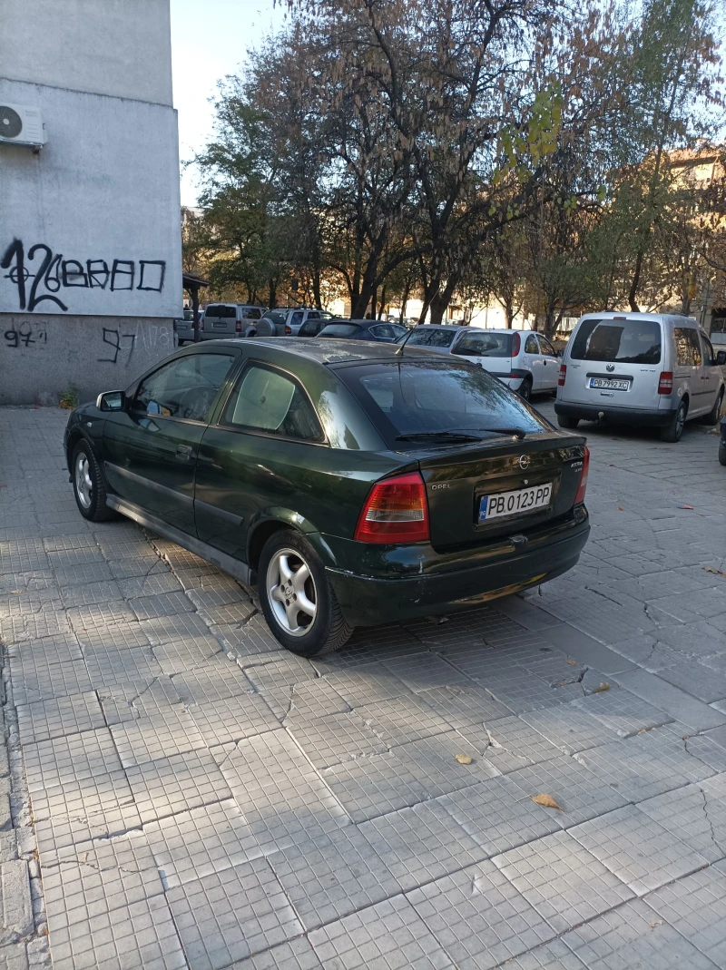 Opel Astra, снимка 4 - Автомобили и джипове - 47916444