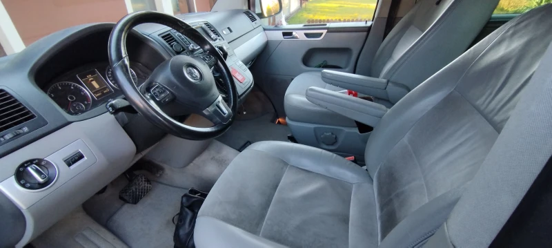 VW Multivan BiTDI Highline, снимка 5 - Автомобили и джипове - 52341038