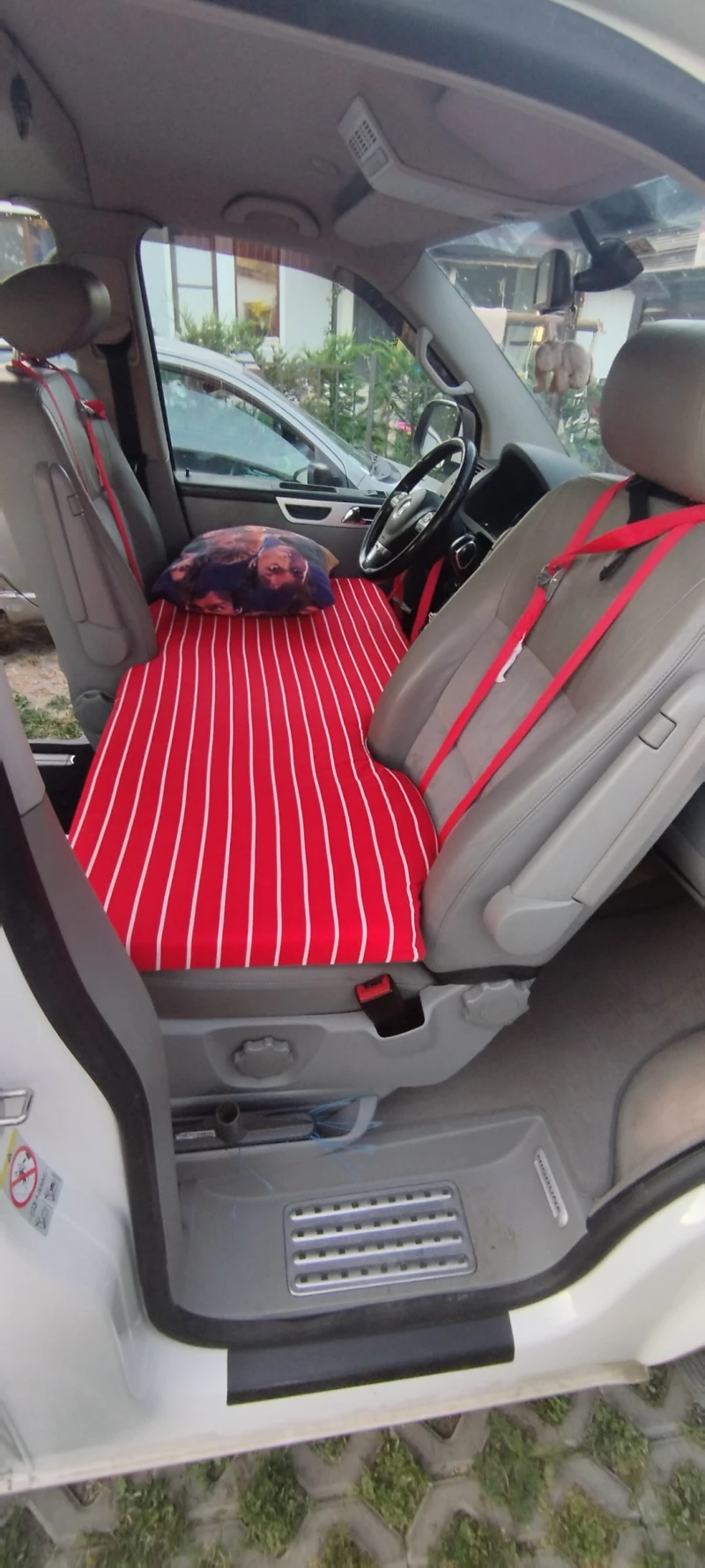 VW Multivan BiTDI Highline, снимка 13 - Автомобили и джипове - 52341038