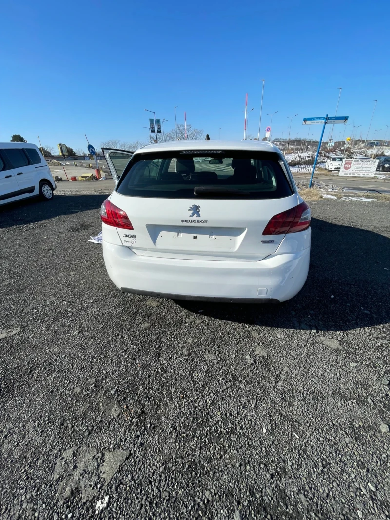 Peugeot 308 1.6 HDI, снимка 7 - Автомобили и джипове - 49254974