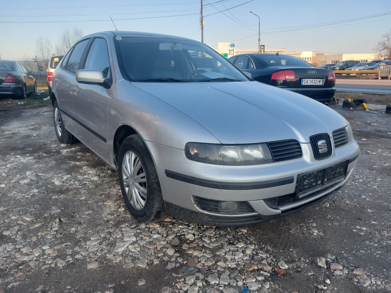 Seat Leon 1.6 бензин Топ състояние , снимка 1 - Автомобили и джипове - 49331707