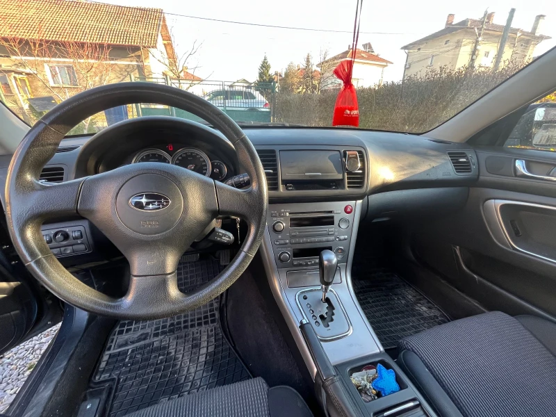 Subaru Outback, снимка 4 - Автомобили и джипове - 49541239