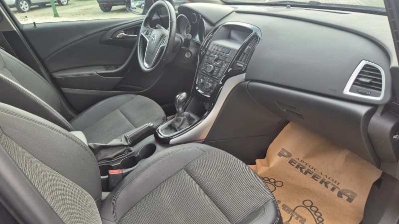 Opel Astra 1.6cdti 110к.с, снимка 14 - Автомобили и джипове - 51676330