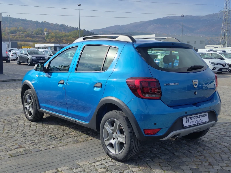 Dacia Sandero Stepway 1.5dCi/95к.с капариран, снимка 6 - Автомобили и джипове - 52244323