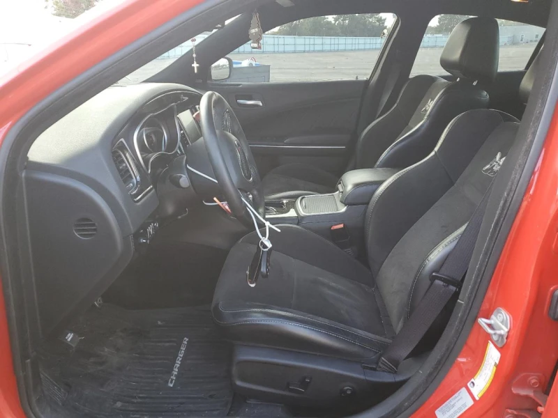 Dodge Charger R/T Scatpack, снимка 10 - Автомобили и джипове - 53091001