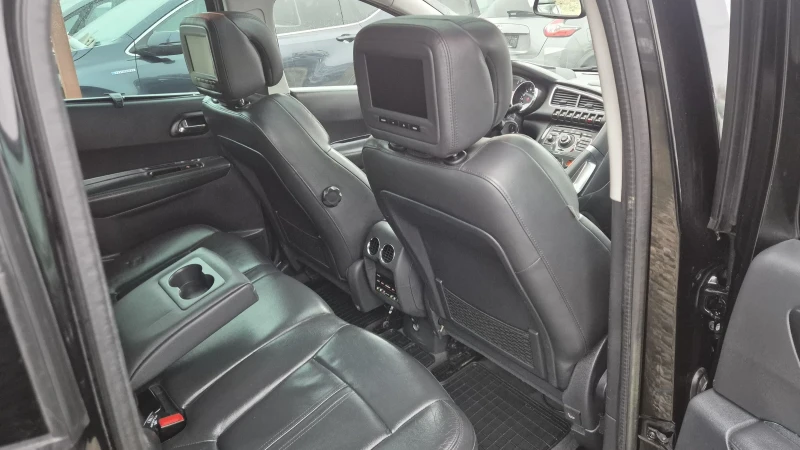 Peugeot 3008 2.0HDI ALLURE КОЖА ПАНОРАМА ДИСТРОНИК ВИДЕО , снимка 10 - Автомобили и джипове - 53213582