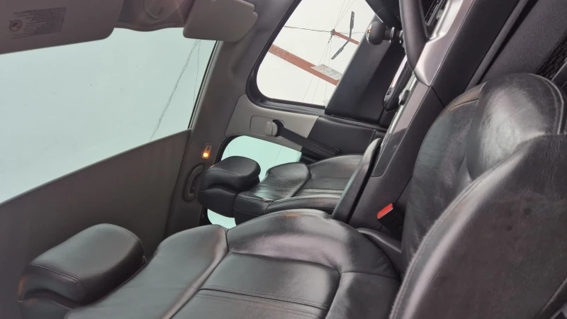 Peugeot 3008 2.0HDI ALLURE КОЖА ПАНОРАМА ДИСТРОНИК ВИДЕО , снимка 15 - Автомобили и джипове - 53213582