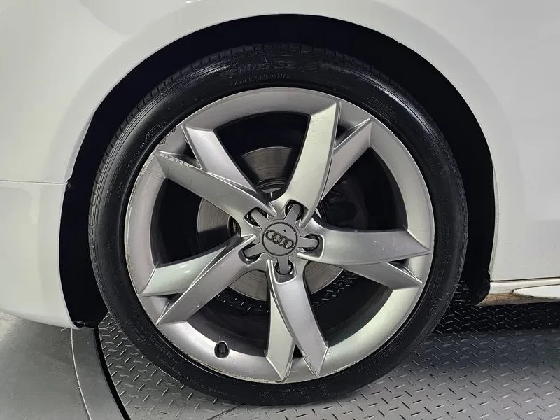 Audi A5 2.0 TDI Quattro, снимка 5 - Автомобили и джипове - 55032095