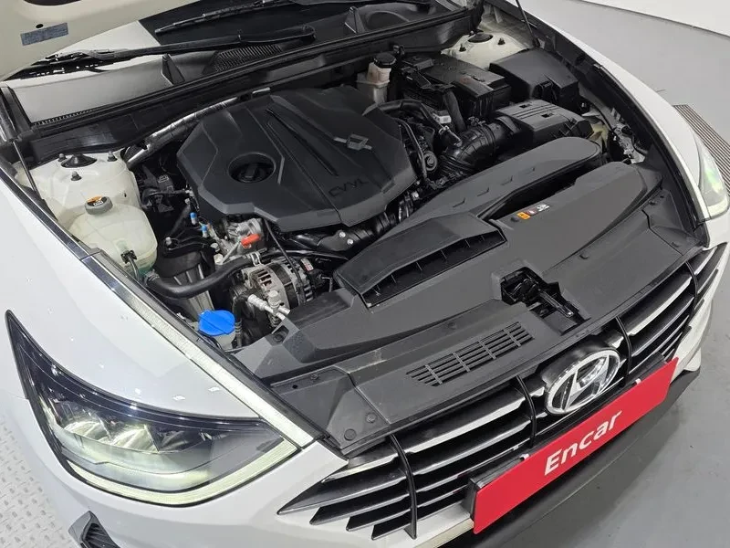 Hyundai Sonata 2.0 Premium, снимка 6 - Автомобили и джипове - 55803384