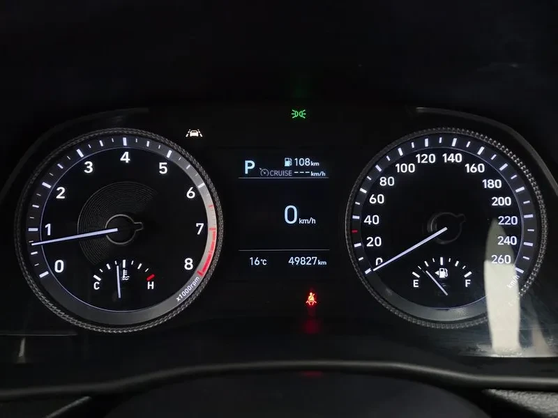 Hyundai Sonata 2.0 Premium, снимка 8 - Автомобили и джипове - 55803384