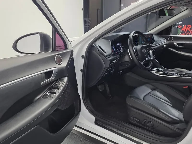 Hyundai Sonata 2.0 Premium, снимка 10 - Автомобили и джипове - 55803384
