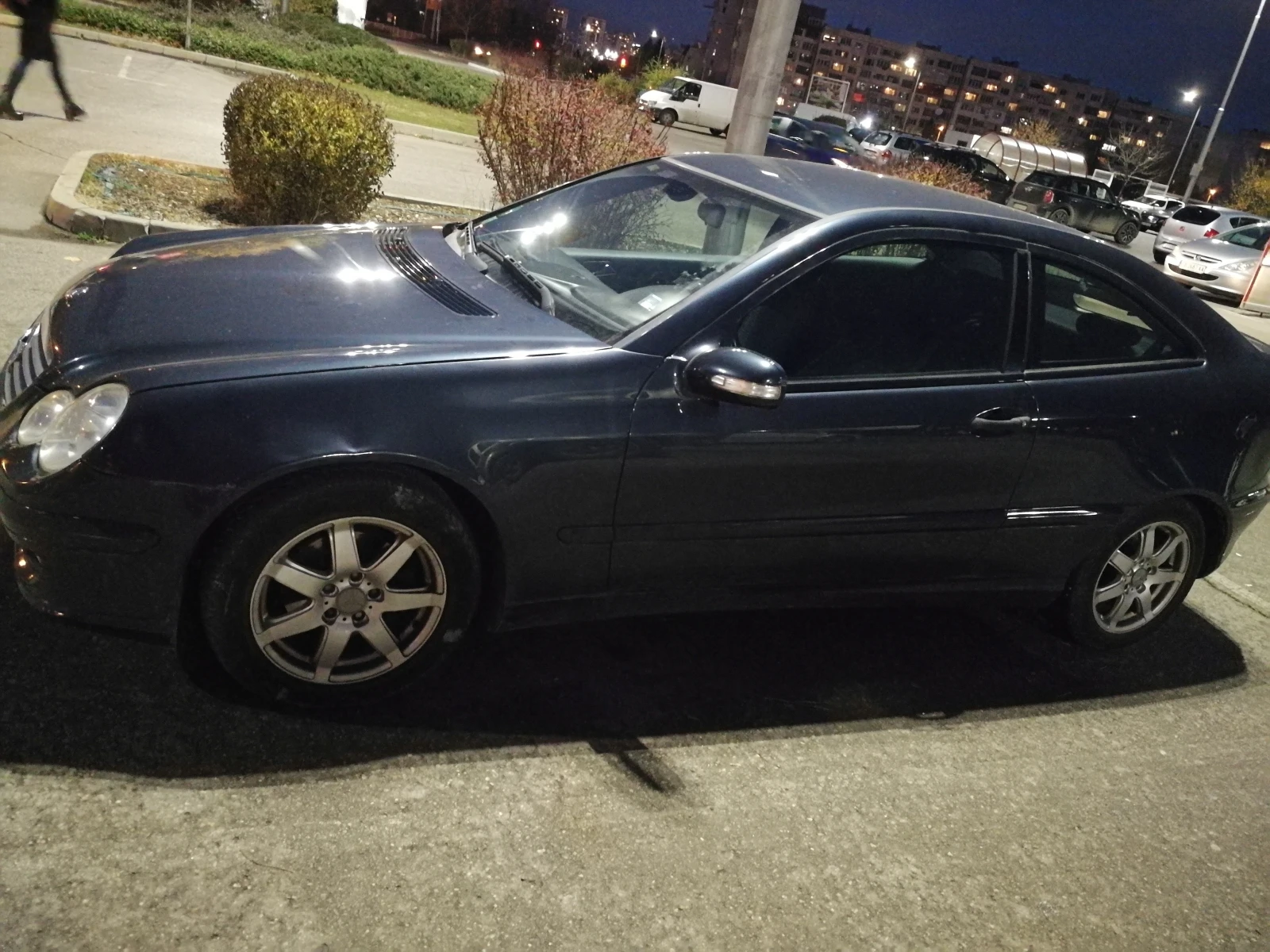 Mercedes-Benz C 200, снимка 1