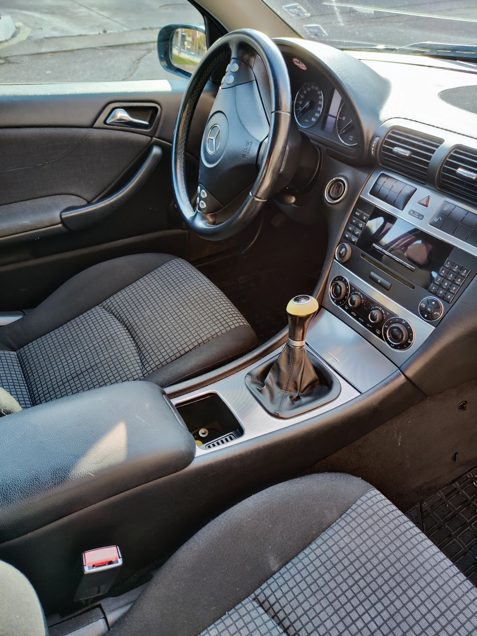 Mercedes-Benz C 200 | Mobile.bg   16