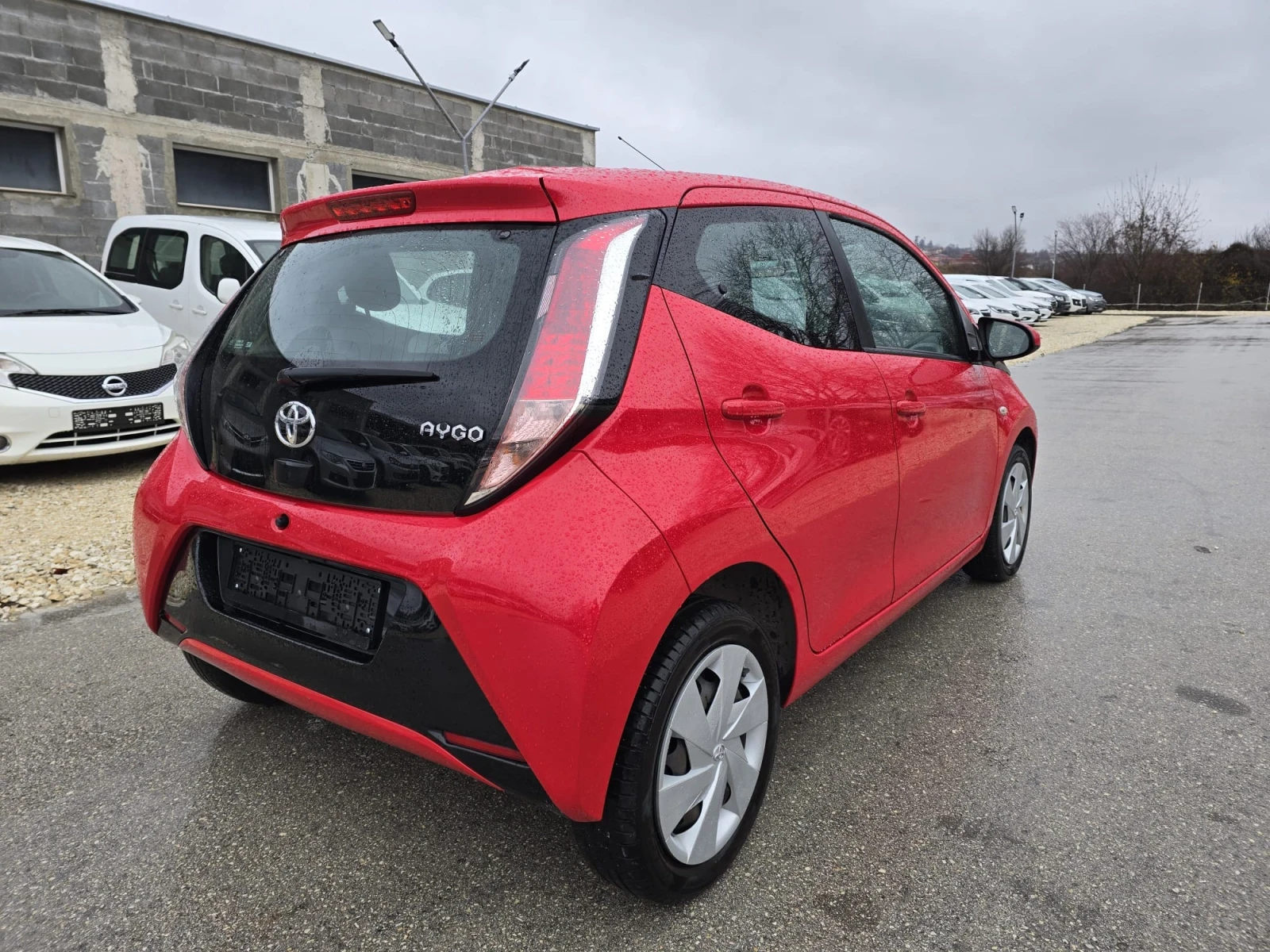 Toyota Aygo 1.0Бензин - 70к.с. - изображение 5