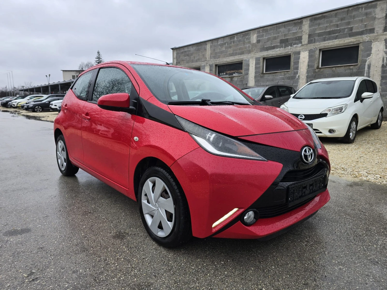 Toyota Aygo 1.0Бензин - 70к.с. - изображение 2