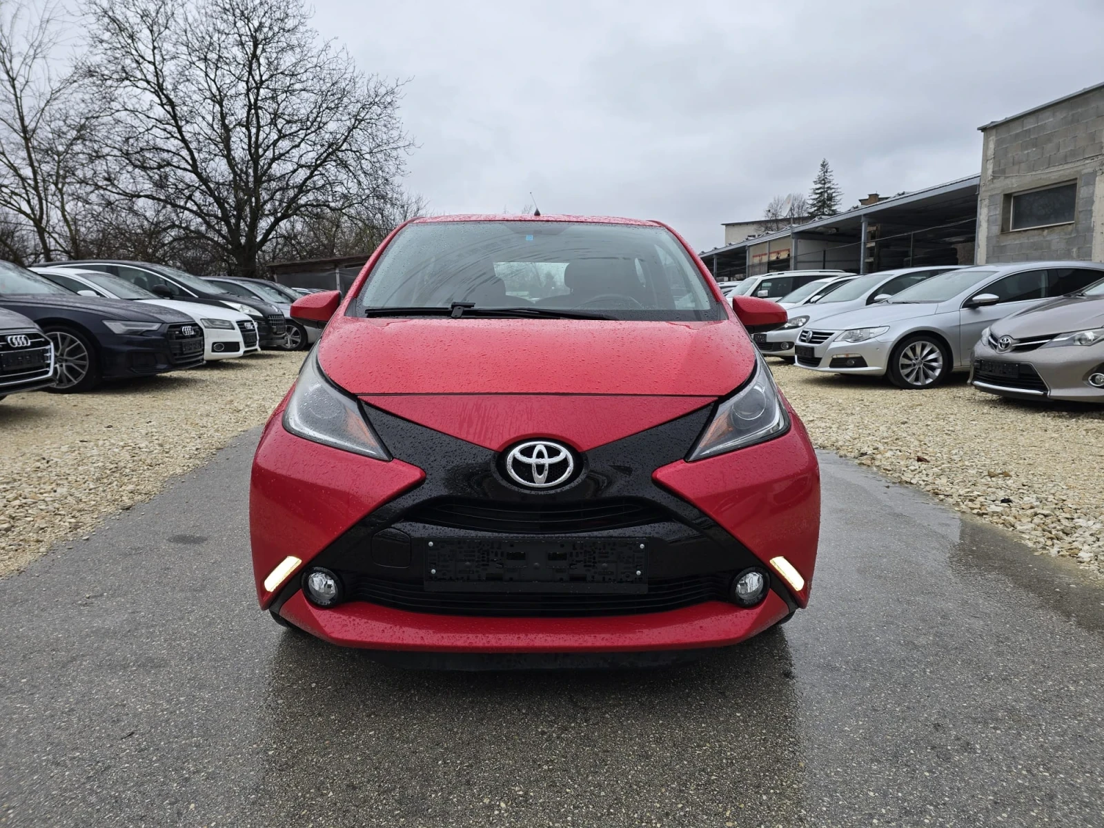 Toyota Aygo 1.0Бензин - 70к.с. - изображение 3