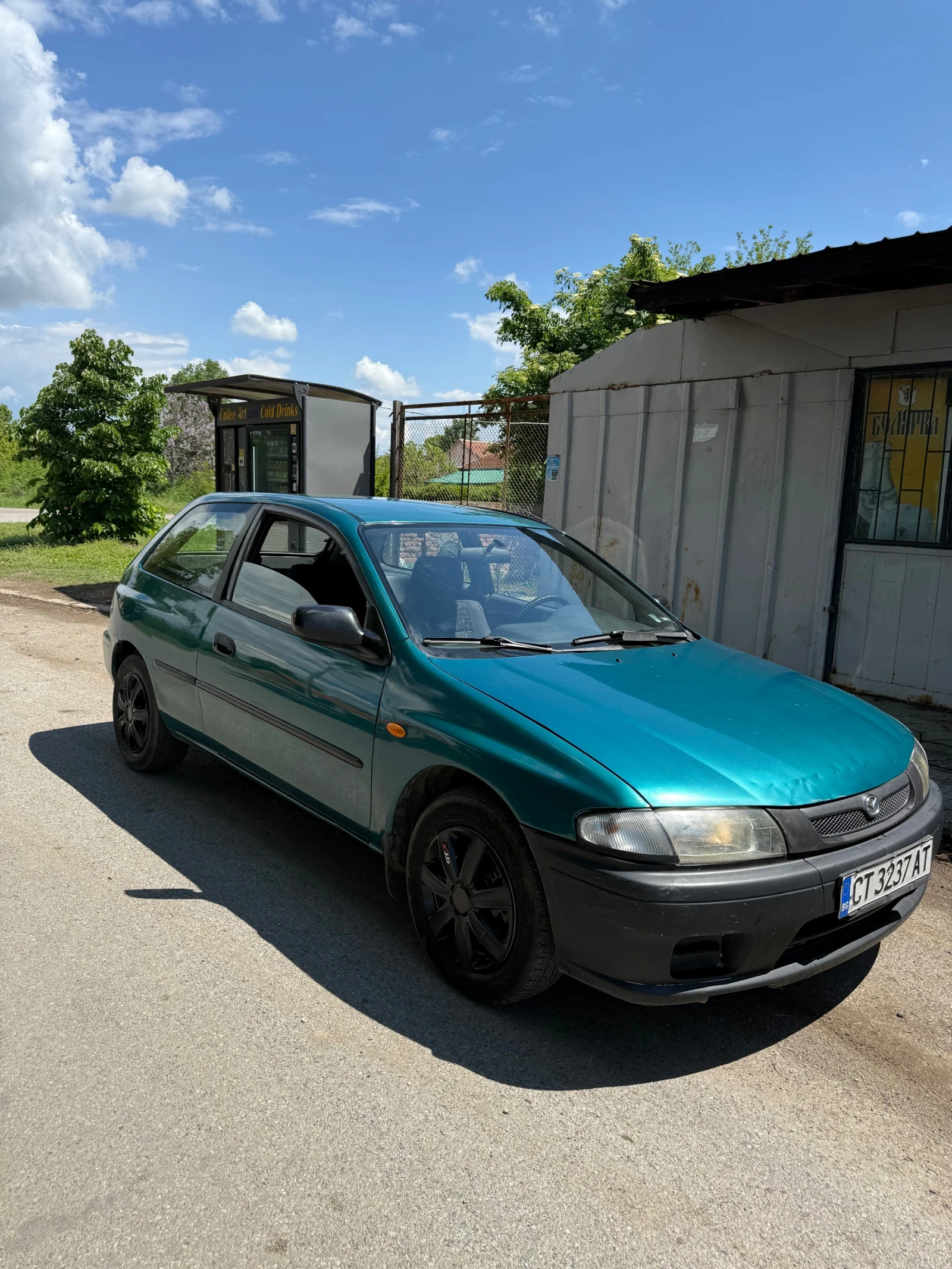 Mazda 323 1.3 - изображение 2