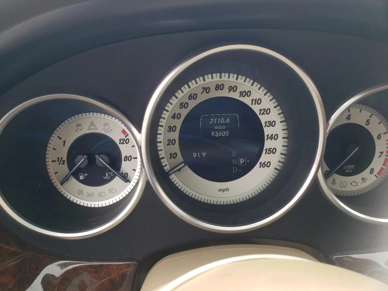 Mercedes-Benz CLS 550 4MATIC* ЛИЗИНГ - изображение 10