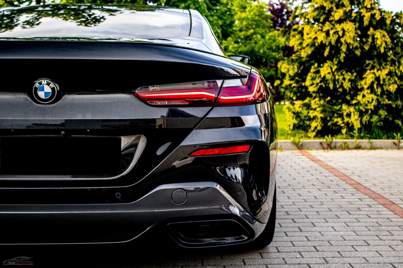 BMW 850 M/XDRIVE/530HP/COUPE/DIGITAL/HUD/AMBI/CARPLAY/386f - изображение 5
