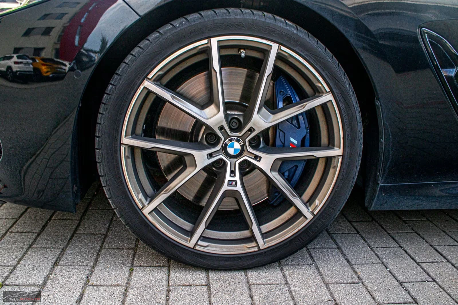 BMW 850 M/XDRIVE/530HP/COUPE/DIGITAL/HUD/AMBI/CARPLAY/386f - изображение 7