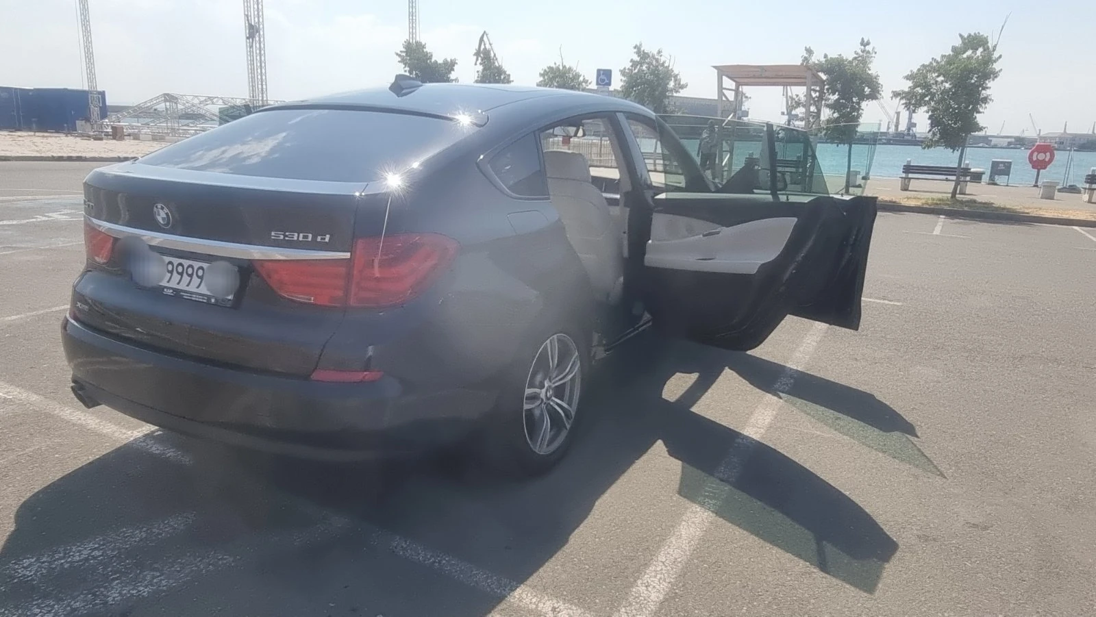 BMW 5 Gran Turismo xDrive 2 КЛЮЧА НАПЪЛНО ОБСЛУЖЕНА - изображение 9