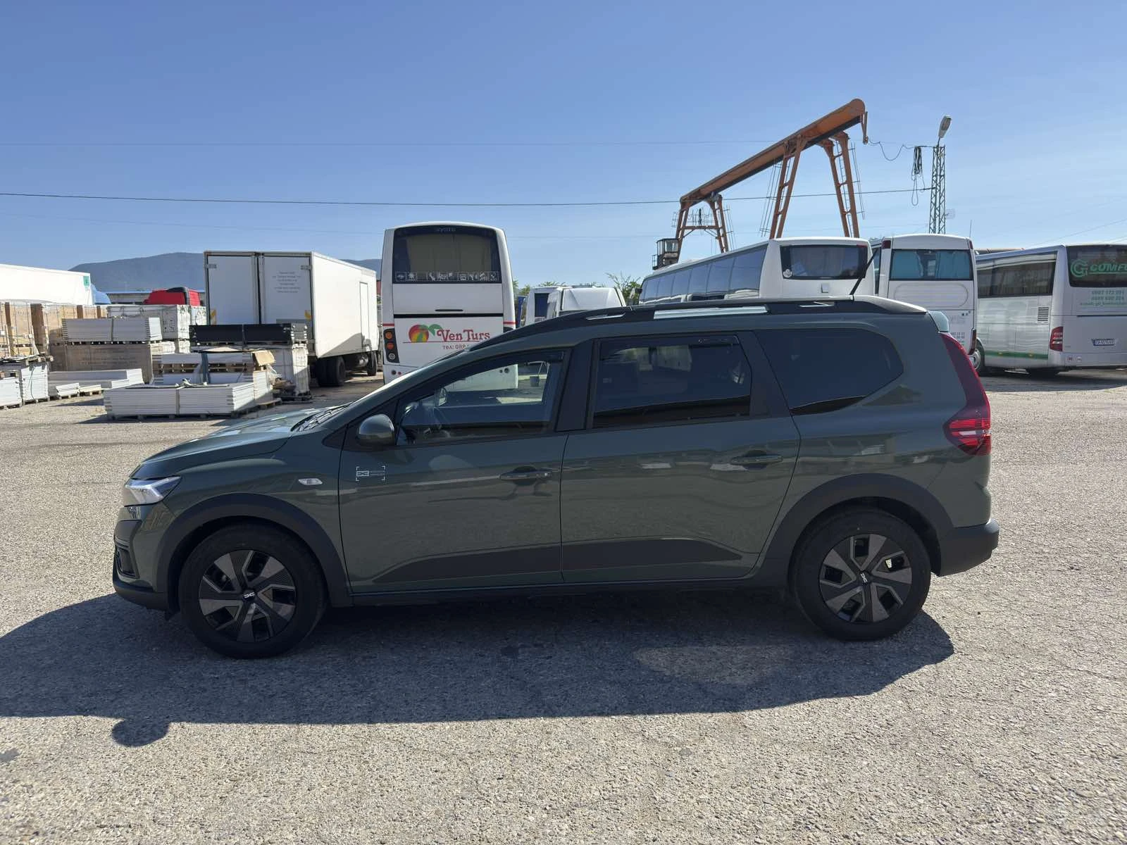 Dacia Jogger EXPRESSION ГАРАНЦИОННА* LPG* 6+ 1 - изображение 2
