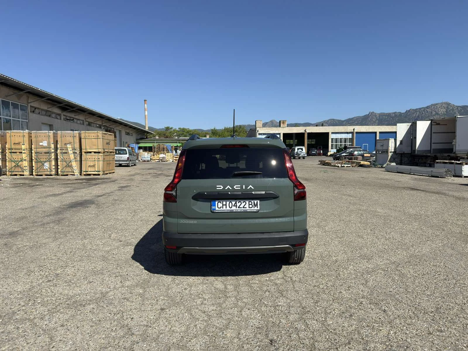 Dacia Jogger EXPRESSION ГАРАНЦИОННА* LPG* 6+ 1 - изображение 4