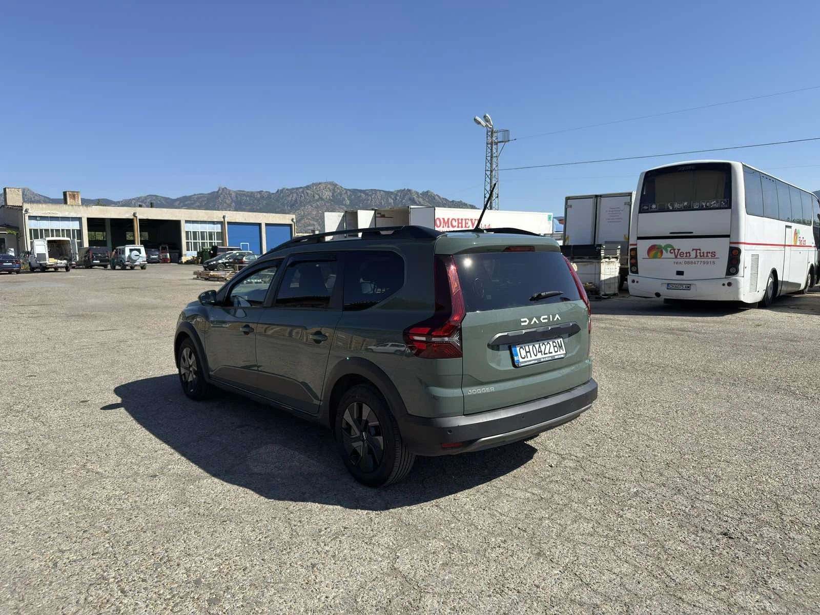 Dacia Jogger EXPRESSION ГАРАНЦИОННА* LPG* 6+ 1 - изображение 3