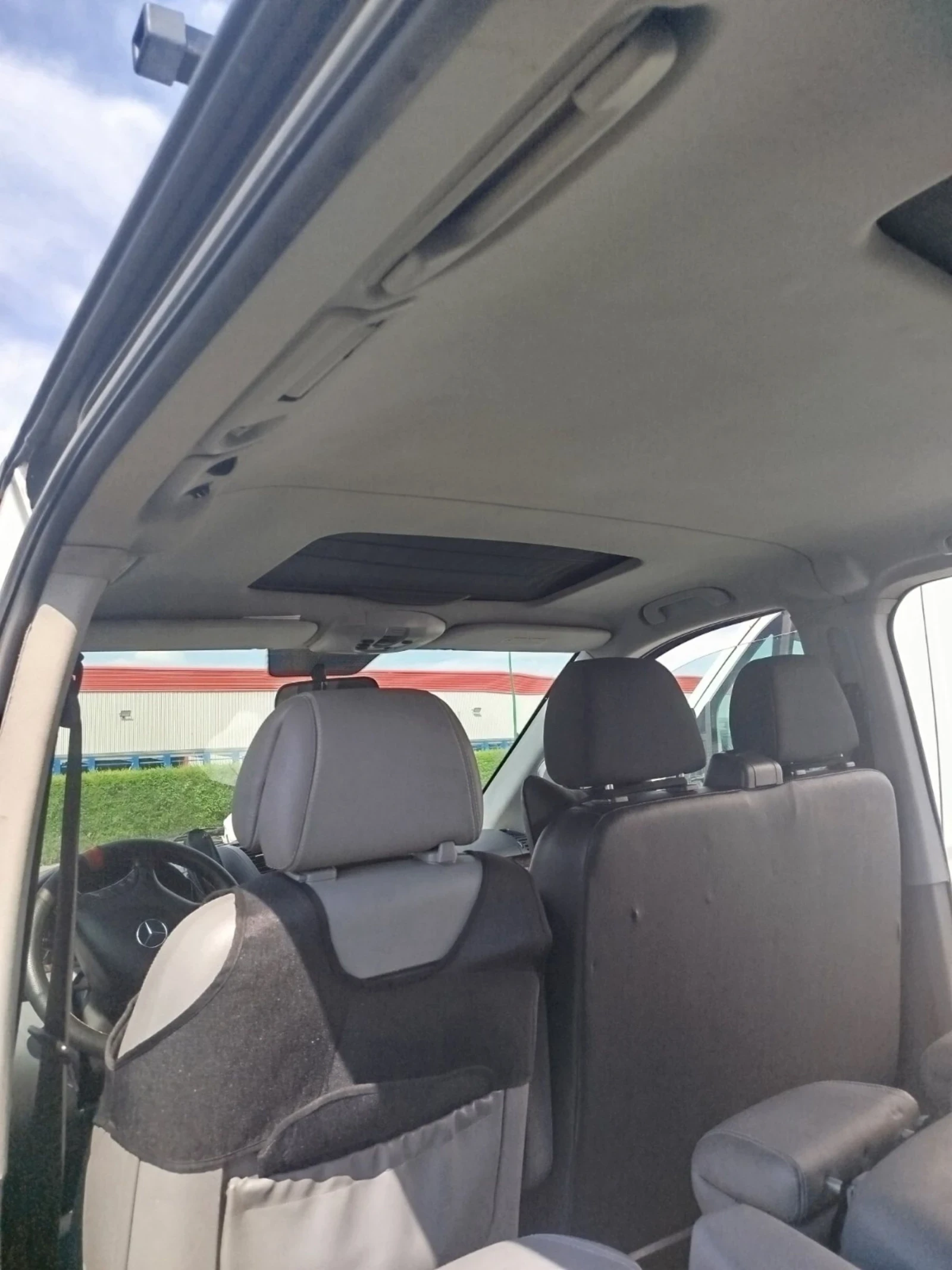 Mercedes-Benz Viano  - изображение 5