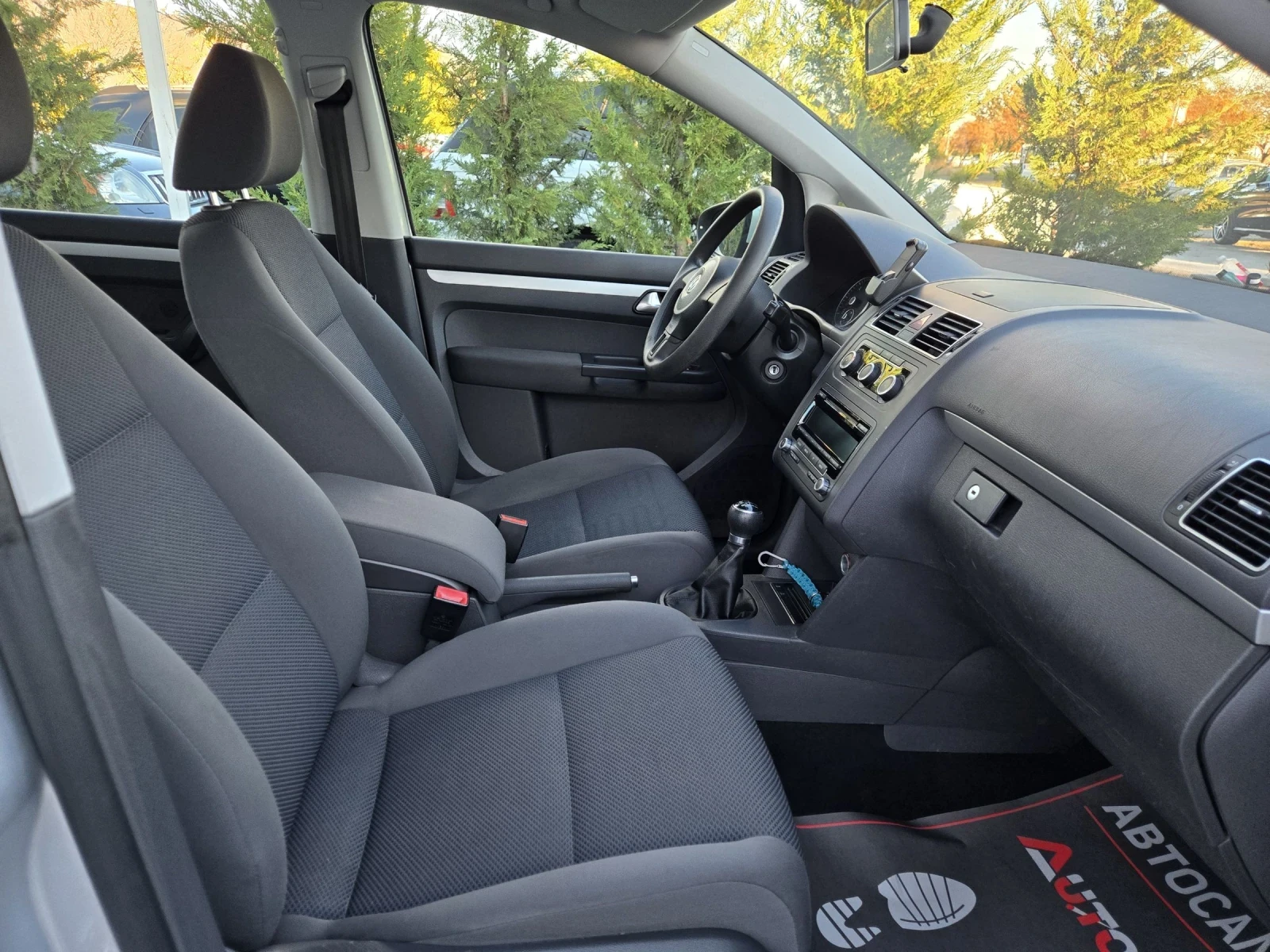 VW Touran 1.6TDI-105= 7= 6=  | Mobile.bg   15