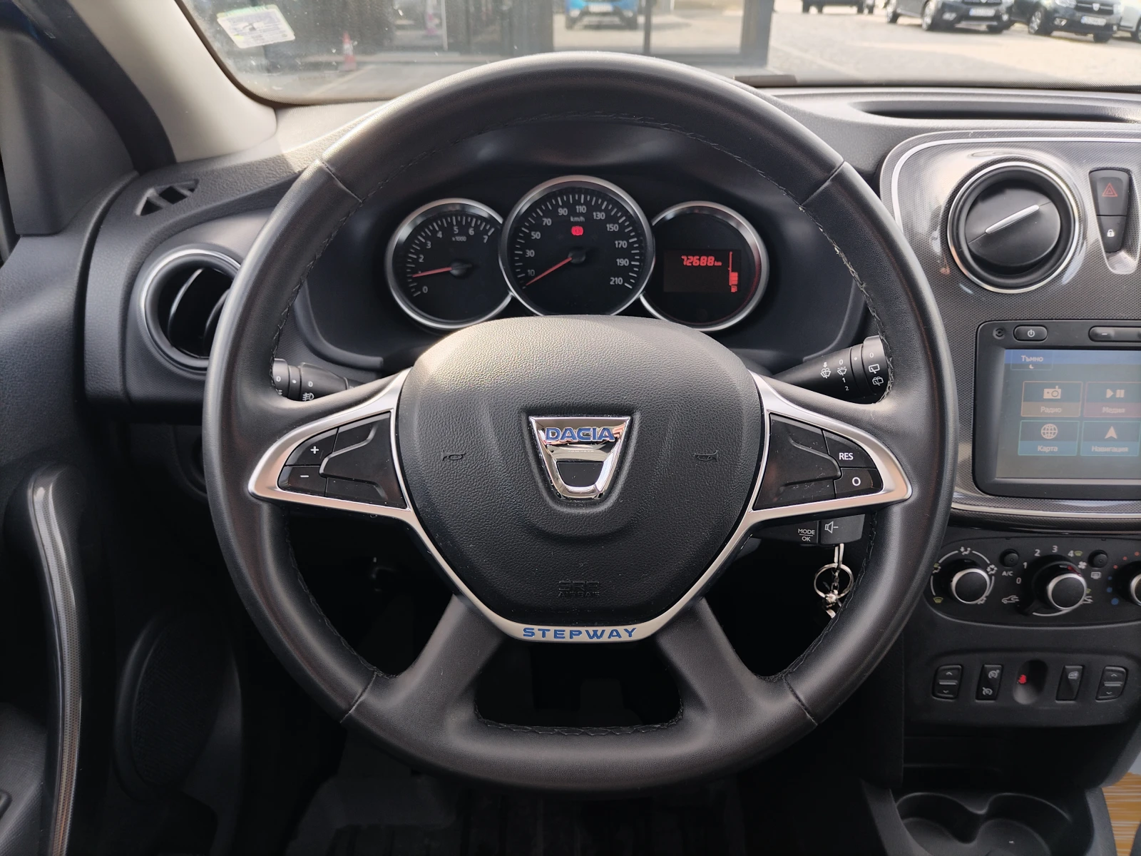 Dacia Sandero Stepway 1.5dCi/95к.с капариран - изображение 8