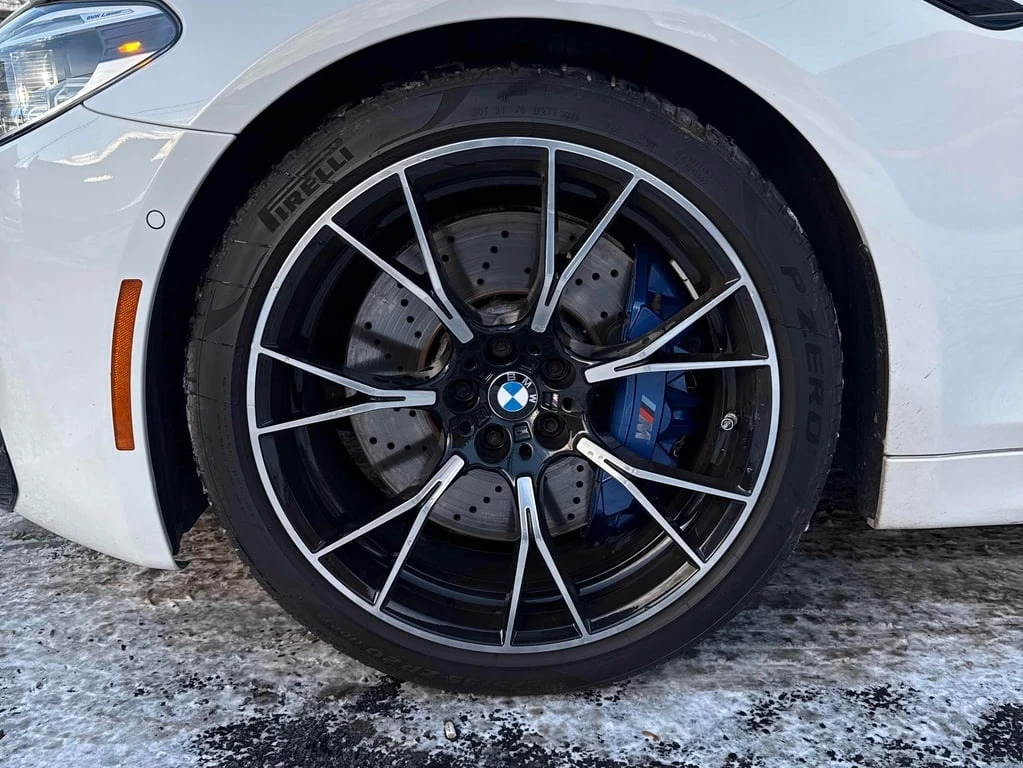 BMW M5 * Sedan * CARFAX * БЕЗ ПЪРВОНАЧАЛНА ВНОСКА - изображение 7