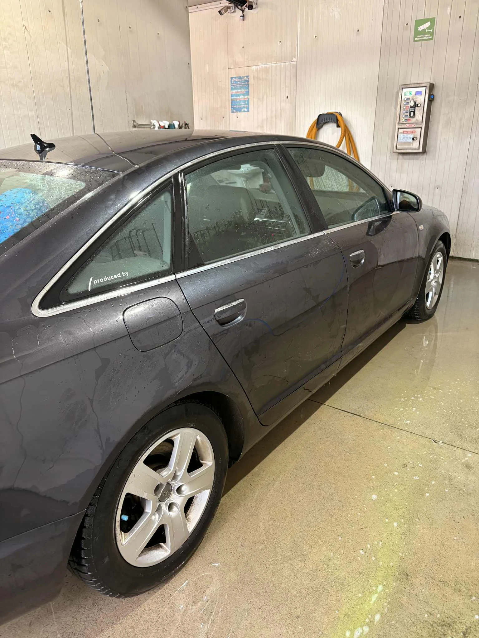 Audi A6 3000 - изображение 4