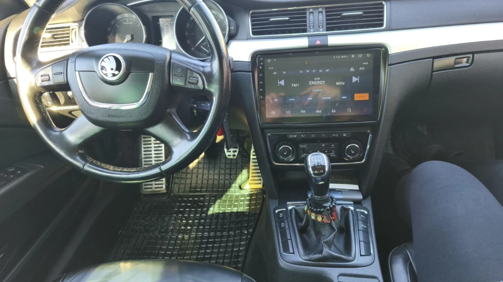 Skoda Superb 4х4, снимка 7 - Автомобили и джипове - 53499110