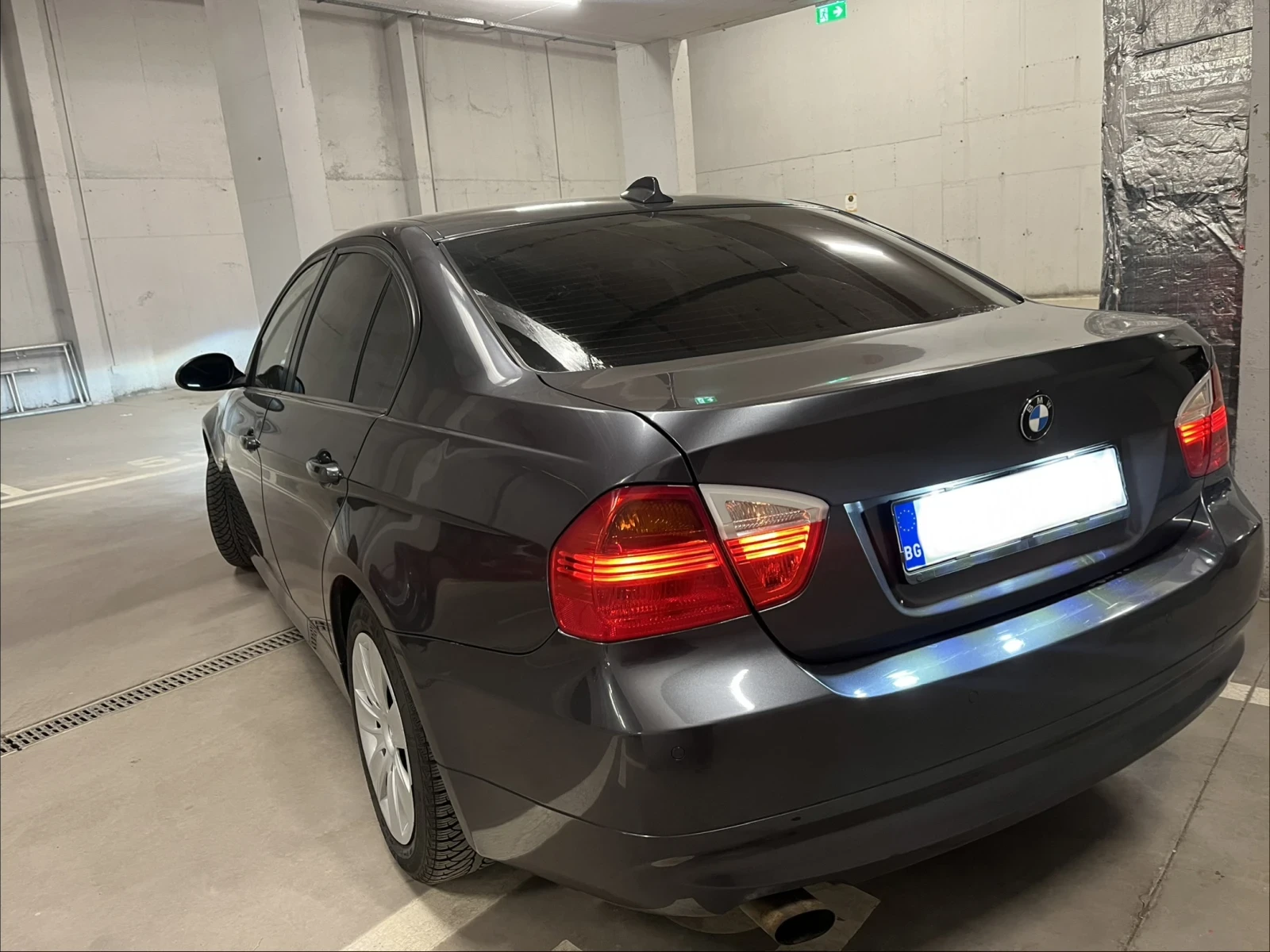 BMW 320, снимка 4 - Автомобили и джипове - 53937235