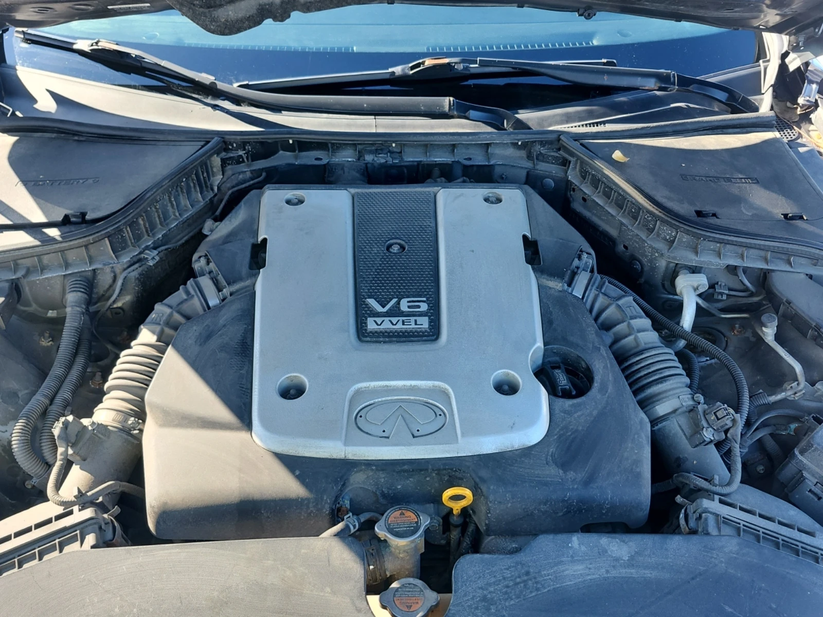 Infiniti Q50 SPORT * * CARFAX * * АВТО КРЕДИТ * * , снимка 9 - Автомобили и джипове - 54002018