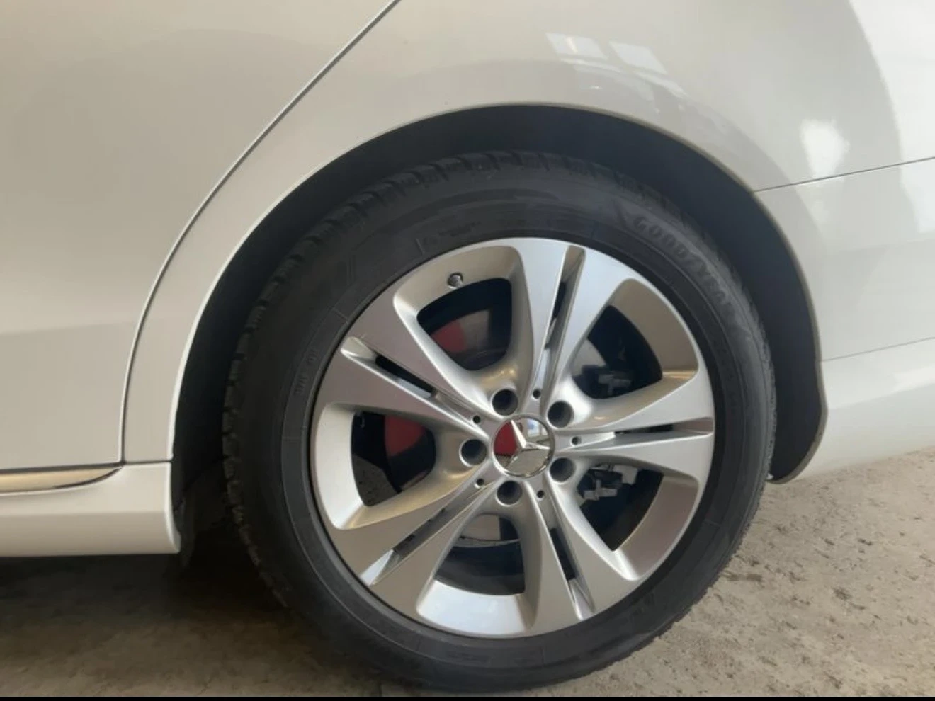 Mercedes-Benz C 400 4Matic-Лизинг през Уникредит , снимка 5 - Автомобили и джипове - 54044084