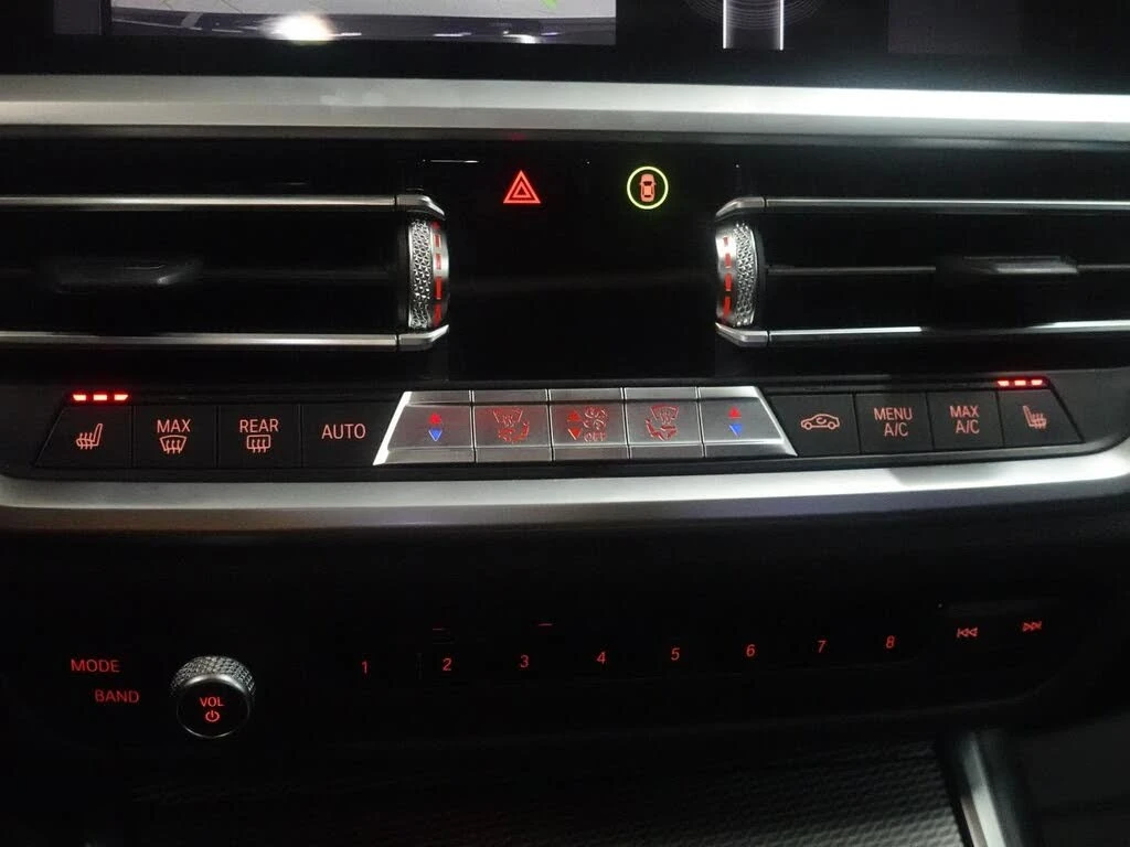 BMW 330 АвтоКредит* (ЦЕНА ДО БГ), снимка 6 - Автомобили и джипове - 54060501