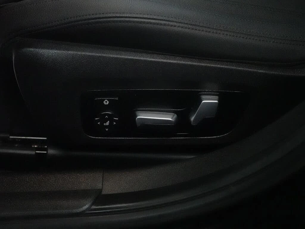 BMW 330 АвтоКредит* (ЦЕНА ДО БГ), снимка 10 - Автомобили и джипове - 54060501