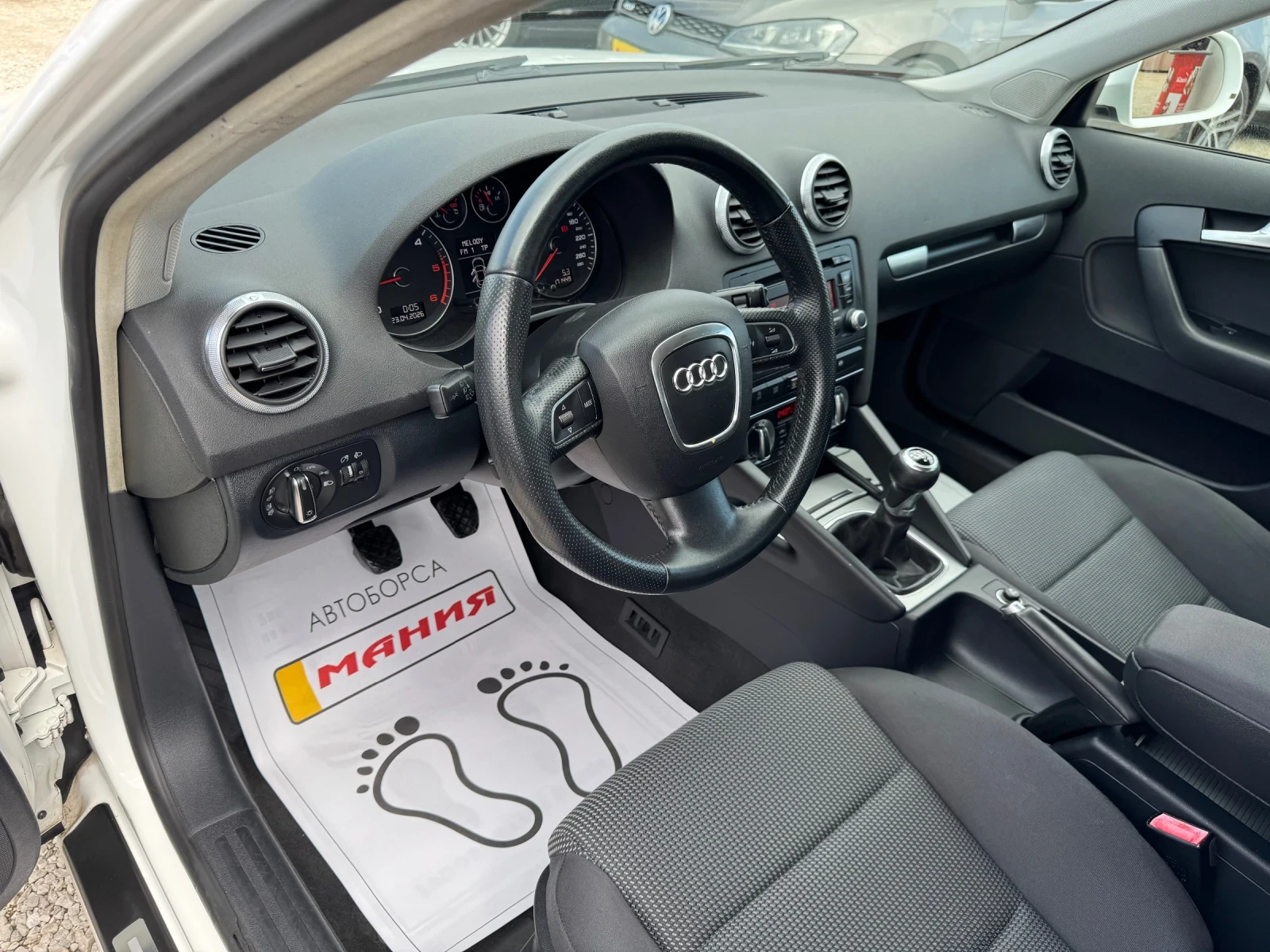 Audi A3 2.0TDI, снимка 13 - Автомобили и джипове - 54339288