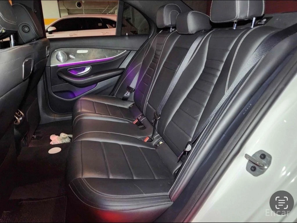 Mercedes-Benz E 350 4MATIC* AMG LINE* BURMESTER* 360 CAM* HEAD-UP* , снимка 8 - Автомобили и джипове - 54827774