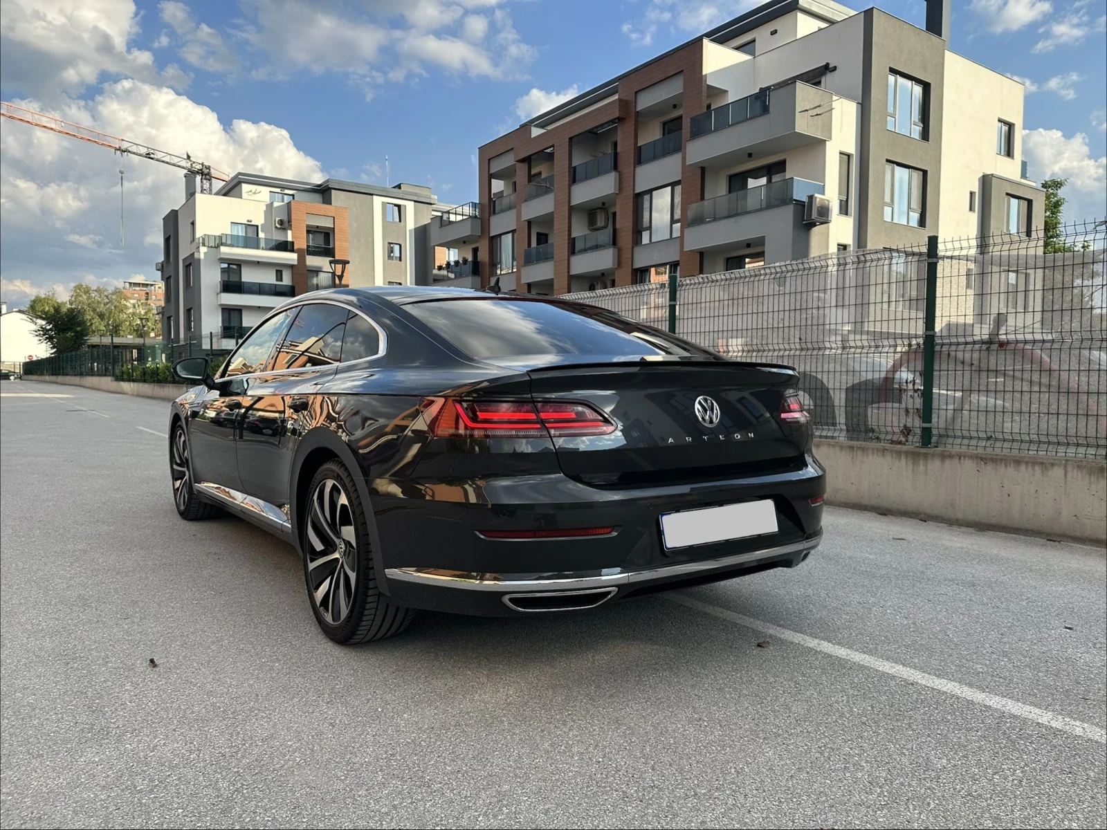 VW Arteon R-Line Individual , снимка 4 - Автомобили и джипове - 55165388