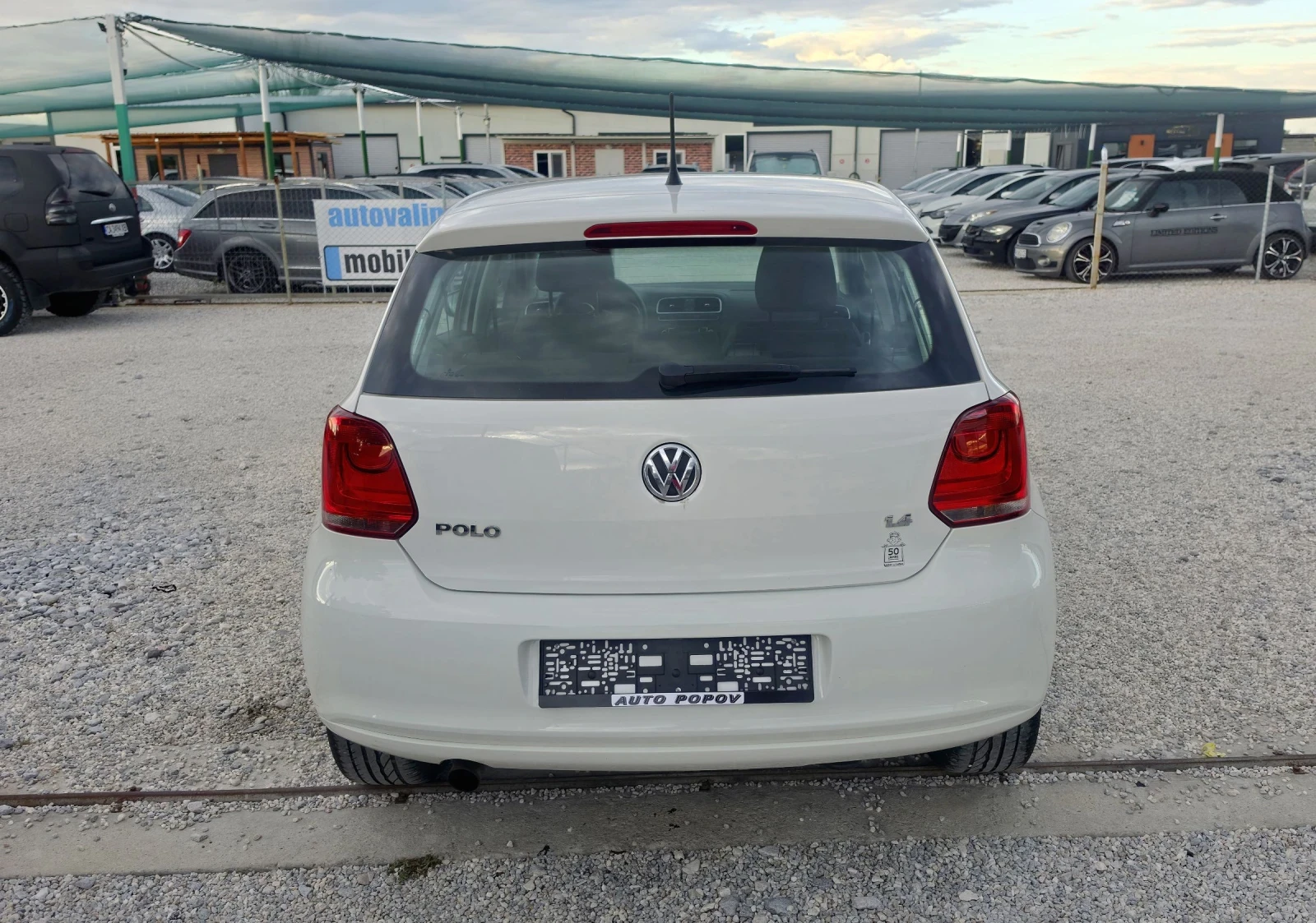 VW Polo 1.4i.85кс.160000км.ТОП.състояние, снимка 6 - Автомобили и джипове - 55165976