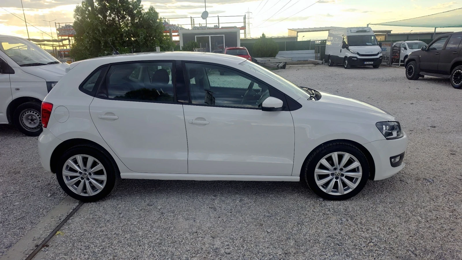 VW Polo 1.4i.85кс.160000км.ТОП.състояние, снимка 4 - Автомобили и джипове - 55165976