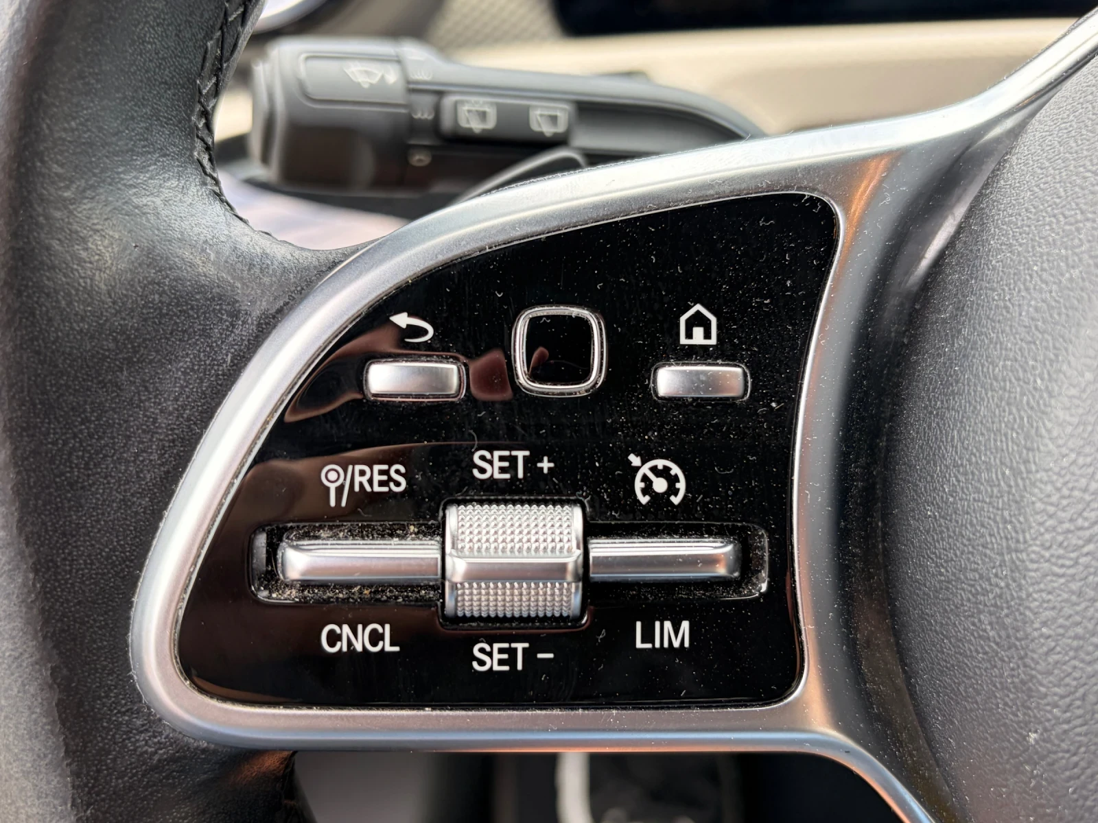 Mercedes-Benz CLA 220 Реален пробег, снимка 13 - Автомобили и джипове - 55394429