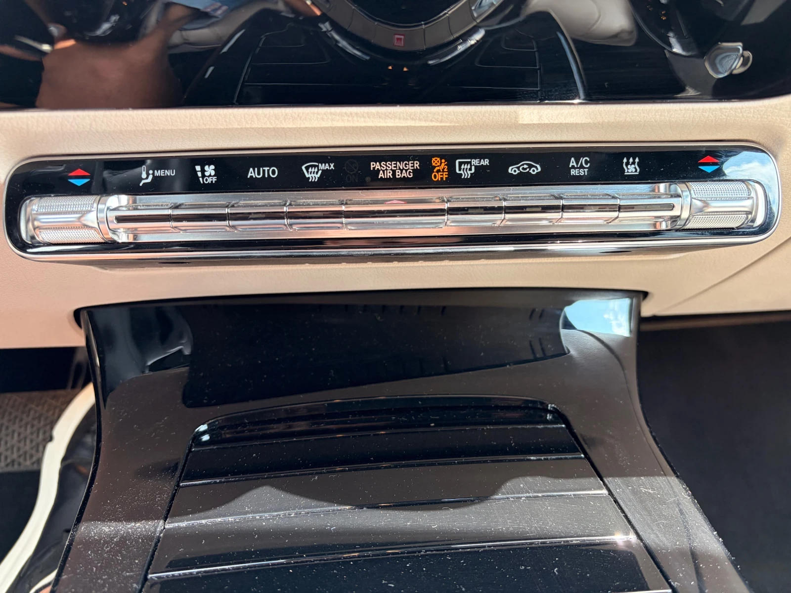 Mercedes-Benz CLA 220 Реален пробег, снимка 16 - Автомобили и джипове - 55394429