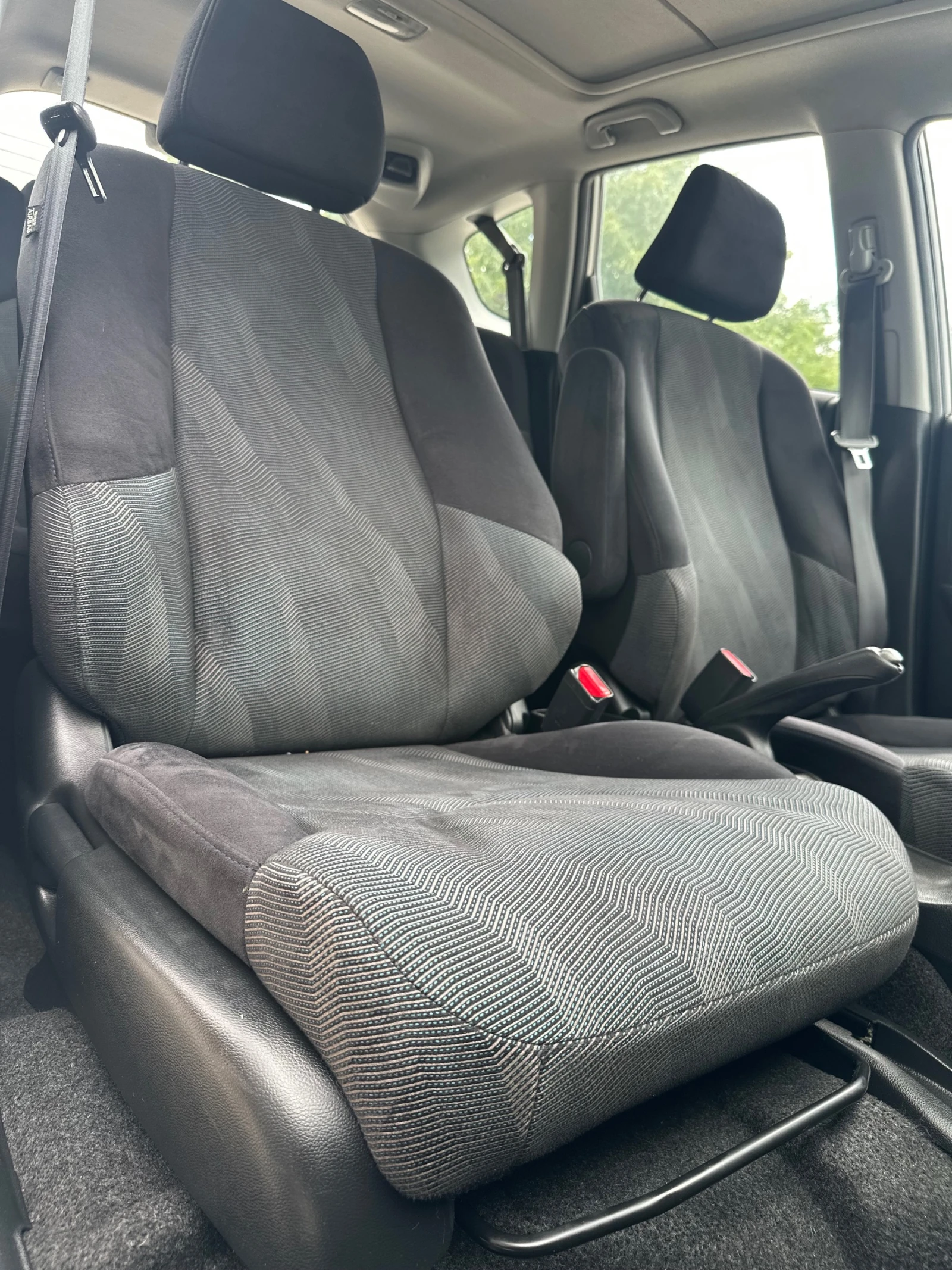 Honda Jazz 1.4 I * АВТОМАТ* , снимка 14 - Автомобили и джипове - 55438656